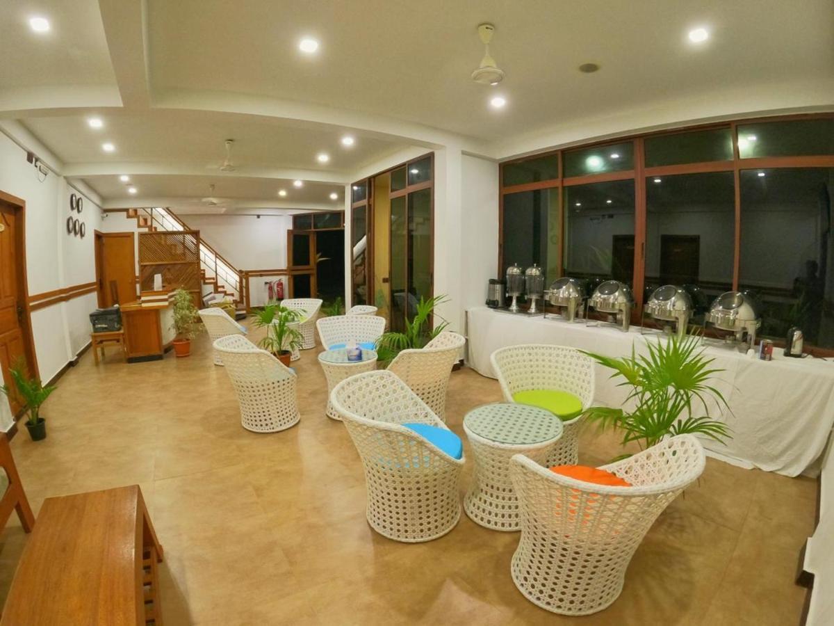 Beach Stone Gulhi Exterior photo